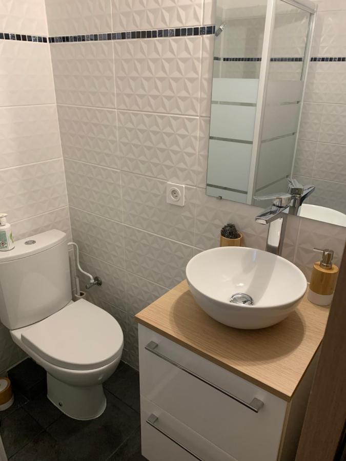 Studio Vue Mer /Parking Privatif Saint-Raphaël Kültér fotó